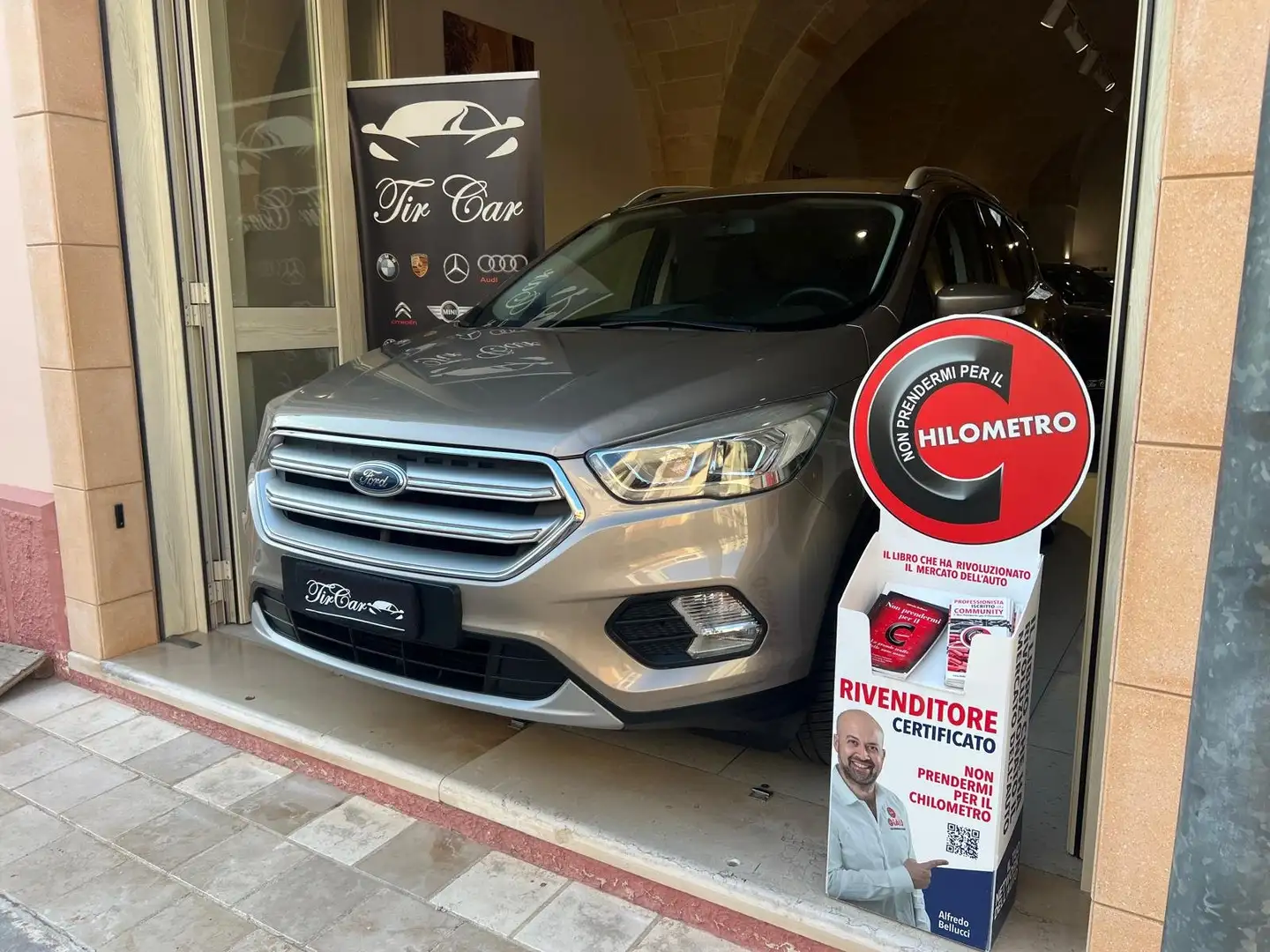 Ford Kuga Kuga 2.0 tdci Titanium Beige - 1