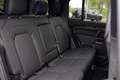 Land Rover Defender 2.0 P300e 110 X-Dynamic HSE HNP € 133.458 /  matt Zwart - thumbnail 18
