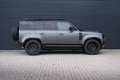 Land Rover Defender 2.0 P300e 110 X-Dynamic HSE HNP € 133.458 /  matt Zwart - thumbnail 13