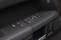 Land Rover Defender 2.0 P300e 110 X-Dynamic HSE HNP € 133.458 /  matt Zwart - thumbnail 31