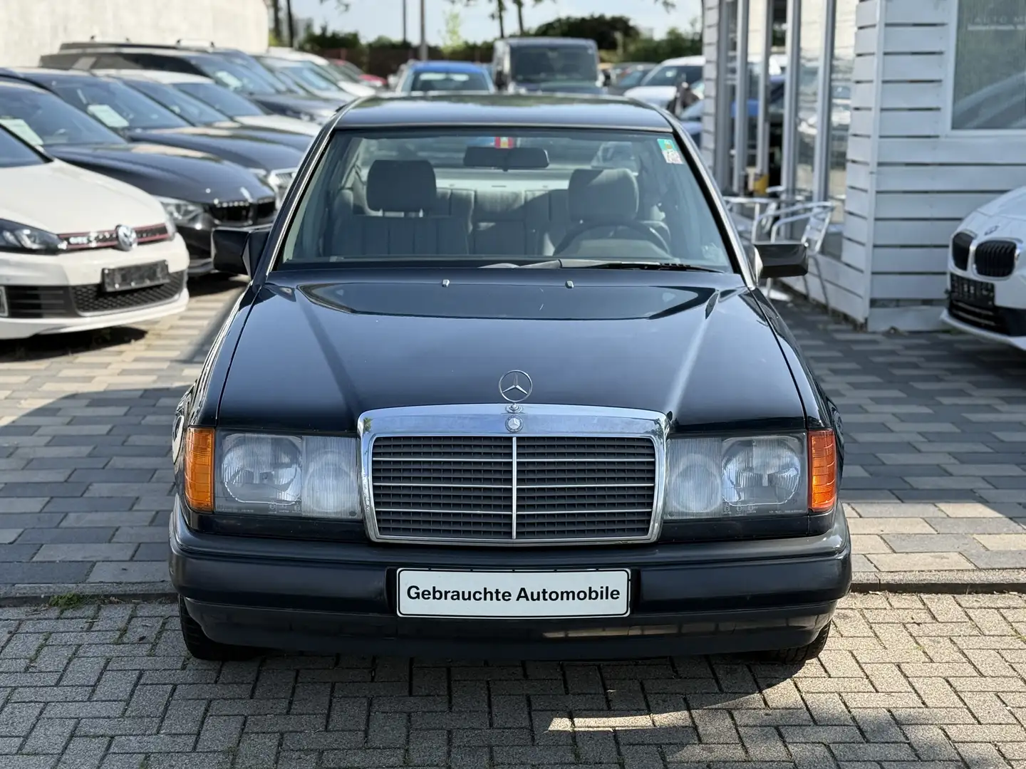 Mercedes-Benz E 200 D W124 Limousine Azul - 1