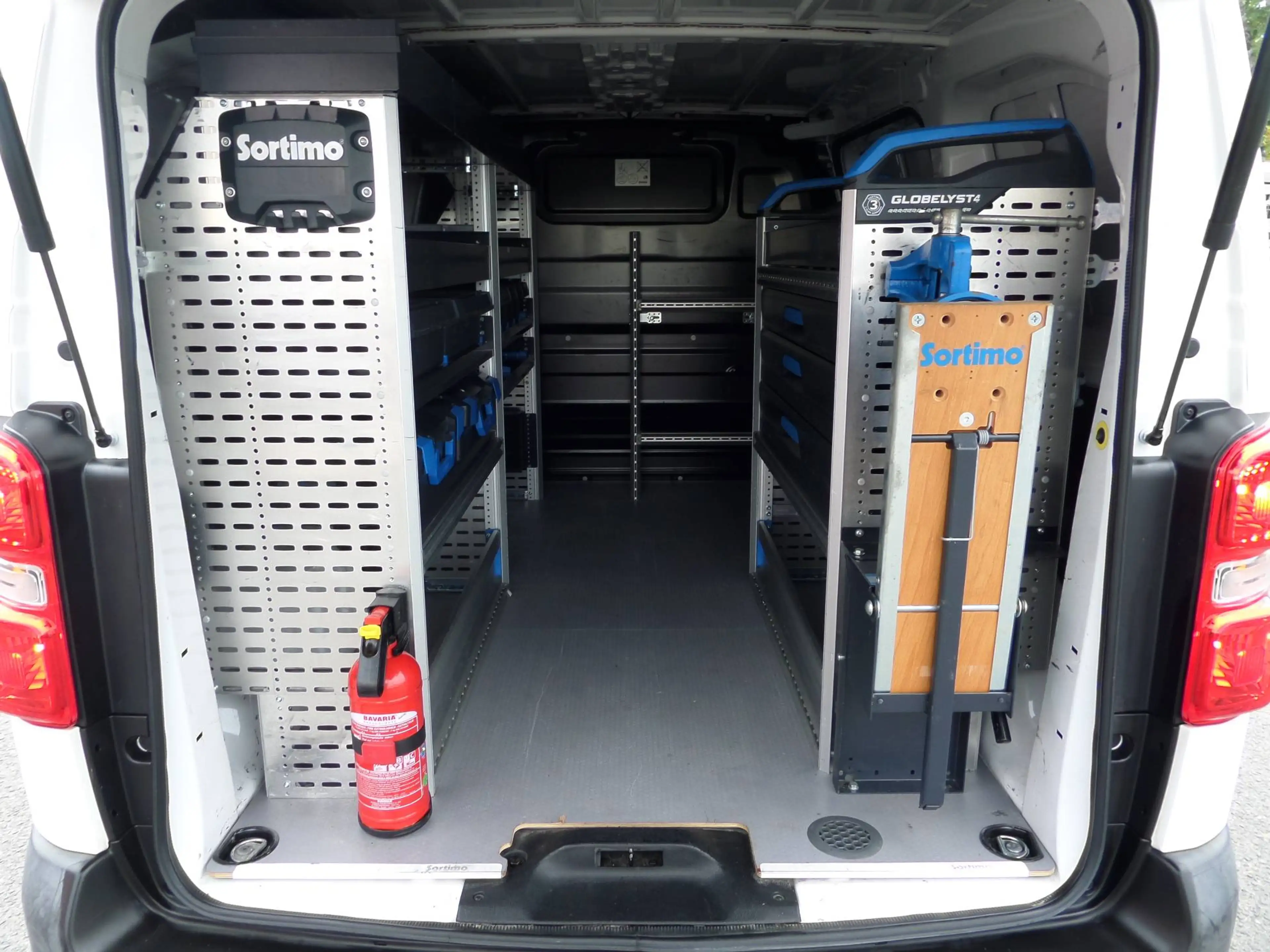 Opel Vivaro Edition L2+Sortimo+Schraubstock+Navi+SHZ+Tempo+PDC+Klima+1.Hand — photo 9