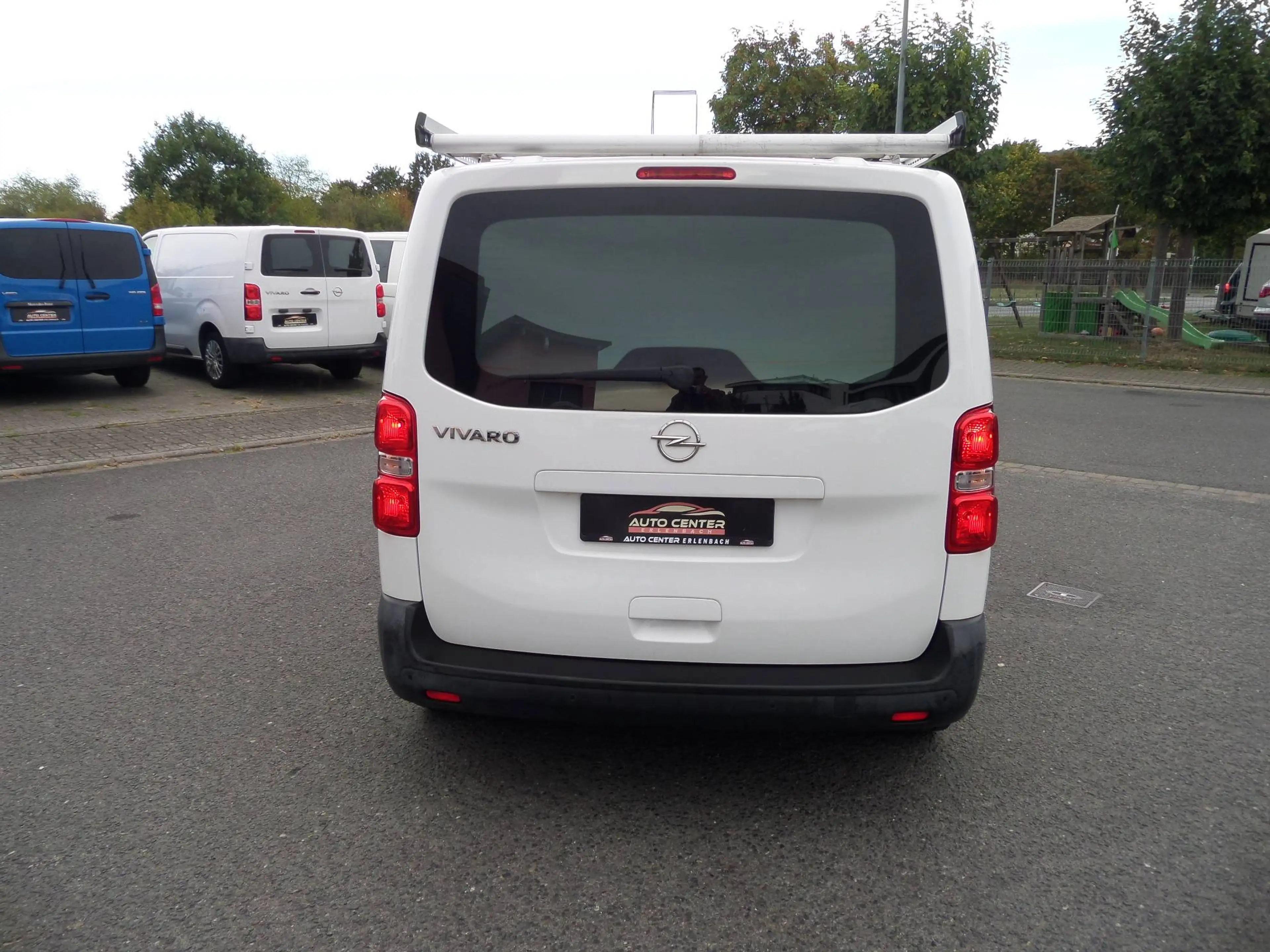 Opel Vivaro Edition L2+Sortimo+Schraubstock+Navi+SHZ+Tempo+PDC+Klima+1.Hand — photo 3
