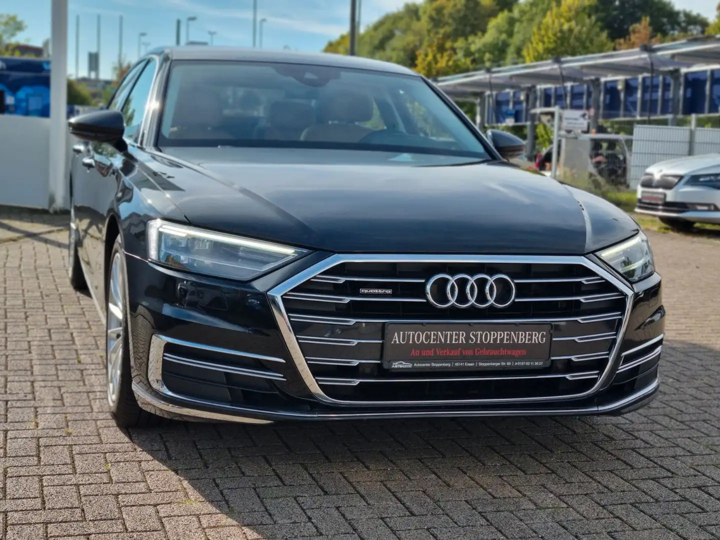 Audi A8 Lang 50 TFSI tiptronic Quattro/Kamera/Panoram Schwarz - 1