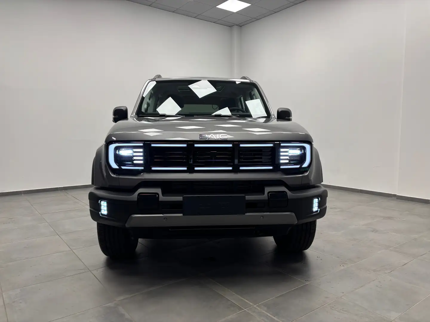 ICH-X K3 BAIC BJ40 PRO 4WD Grigio - 2