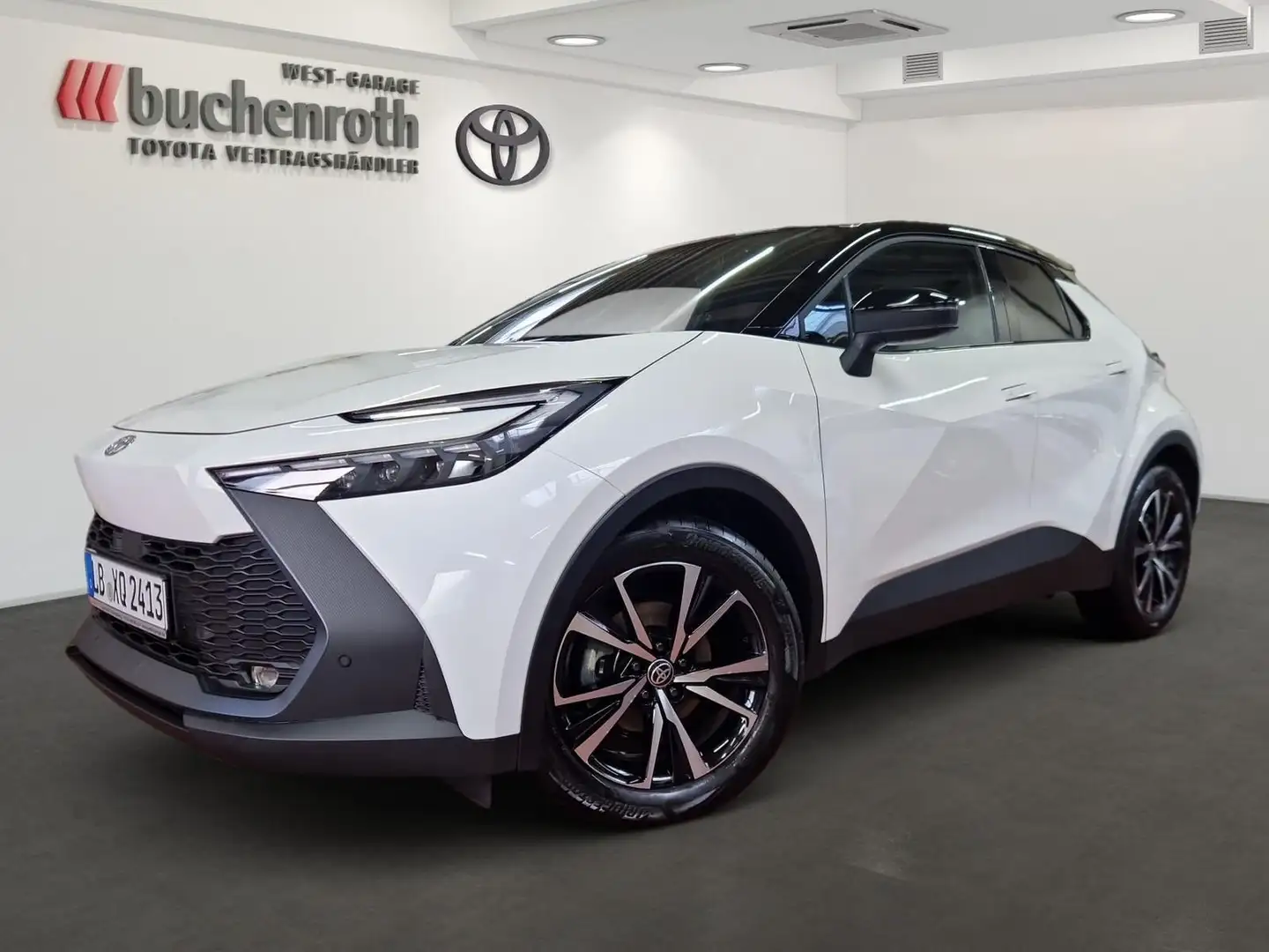 Toyota C-HR Hybrid 1.8 FWD Teamplayer + Technik Paket Weiß - 1