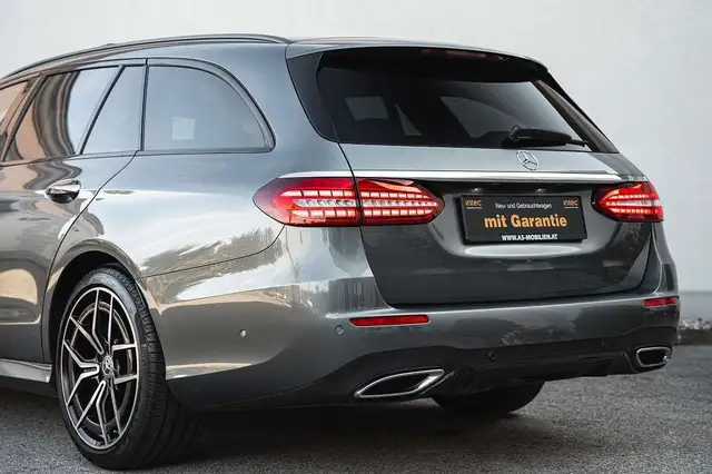 Mercedes-Benz E 400 d T AMG Pano. AHK Ansicht 14