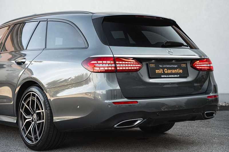 Mercedes-Benz E 400 d T AMG Pano. AHK — photo 14