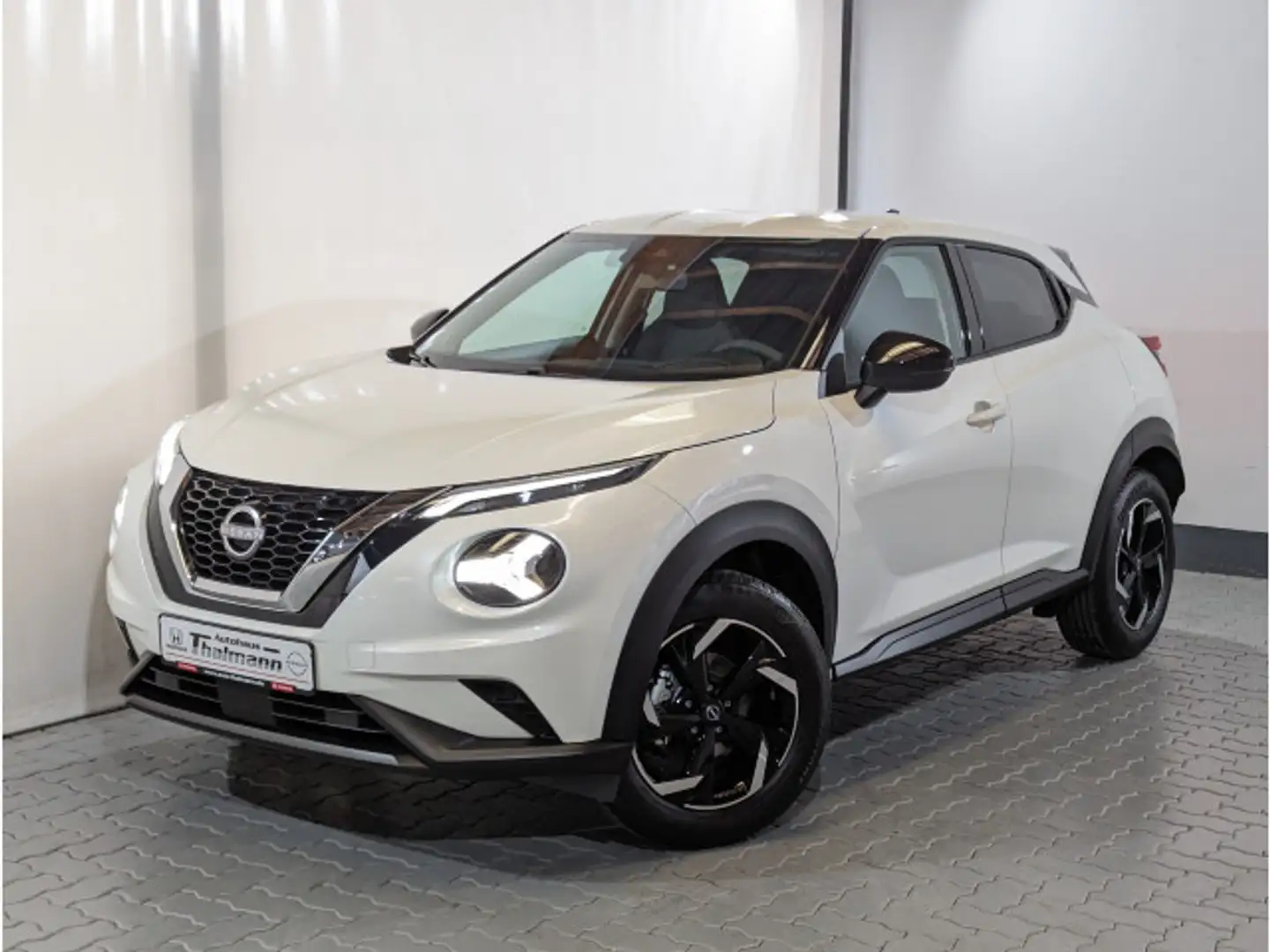 Nissan Juke 1.0 DIG-T N-Style Weiß - 2