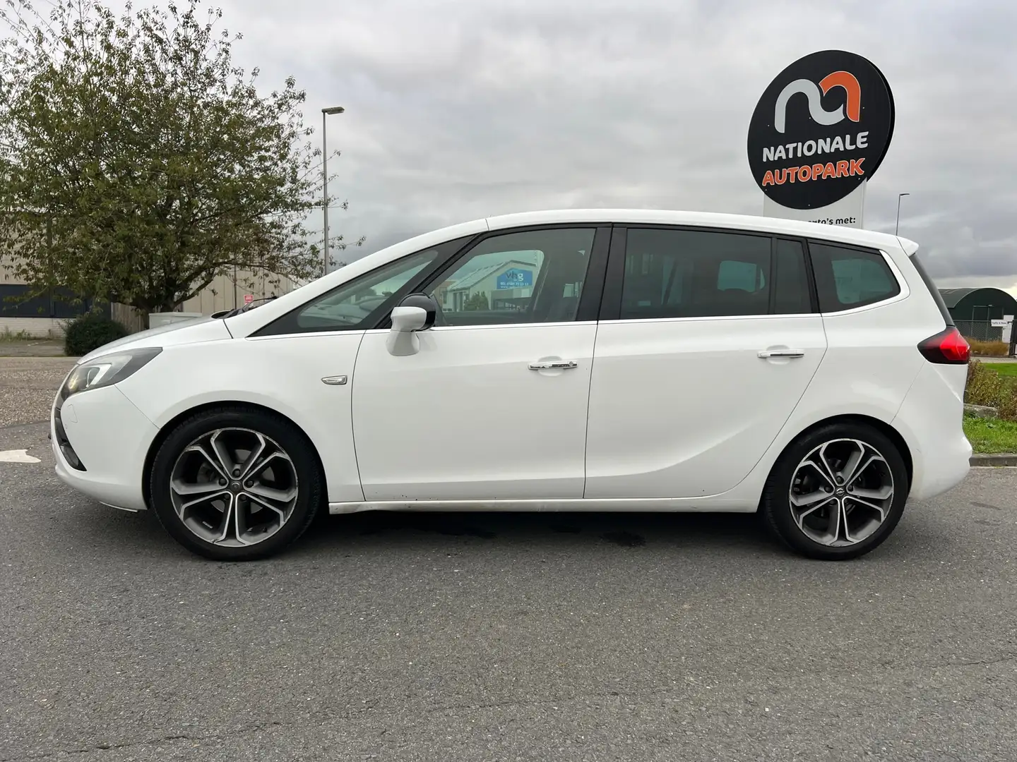Opel Zafira Tourer 2012 * 1.4 Cosmo 7p. * APK 26 * Blanc - 2