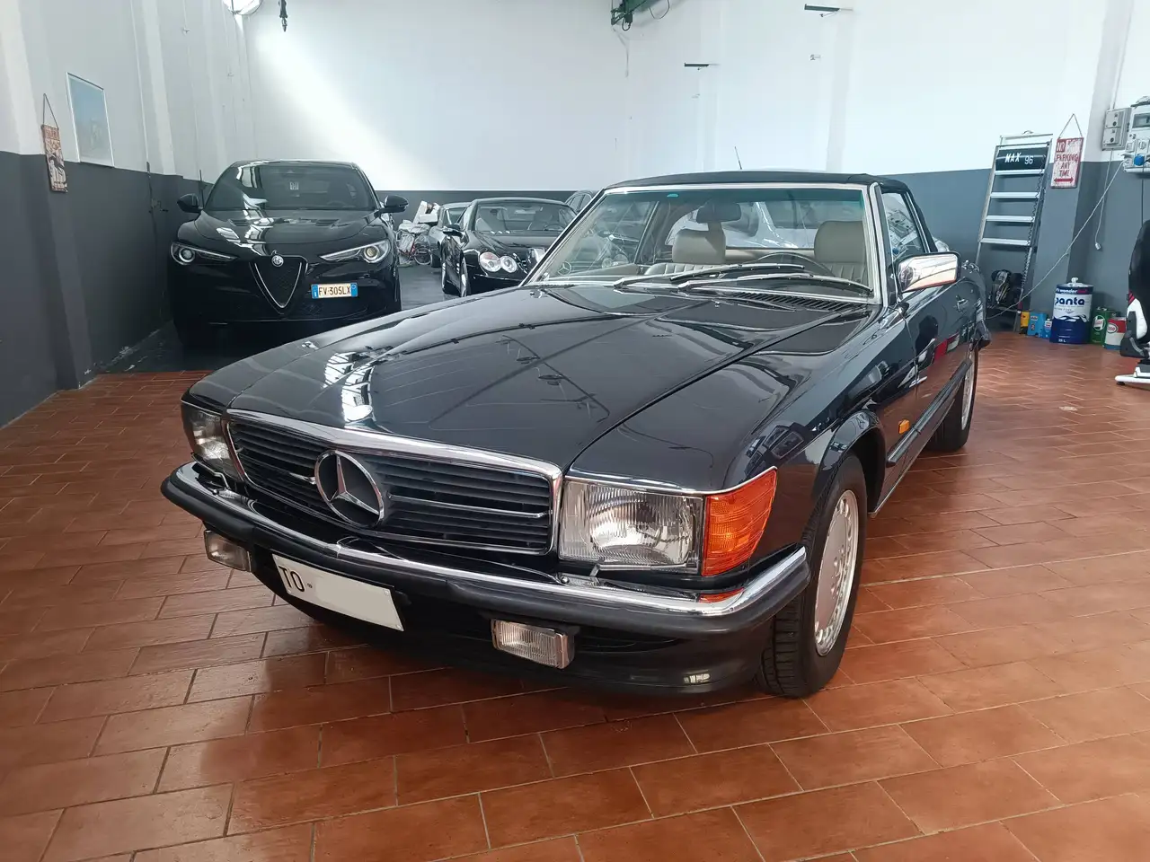 Mercedes-Benz SL 500 V8 Ufficiale italiana - service Mercedes Benz, foto 1