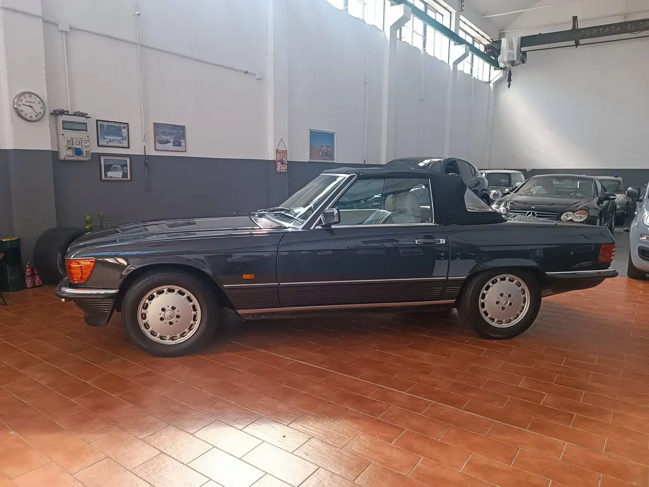 Mercedes-Benz SL 500 V8 Ufficiale italiana - service Mercedes Benz, foto 2