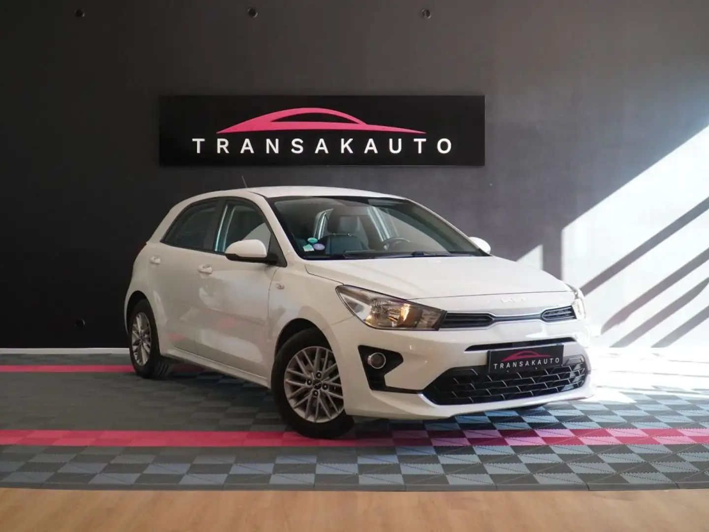 Kia Rio 1.2 DPi 84ch BVM5 Active Blanc - 1