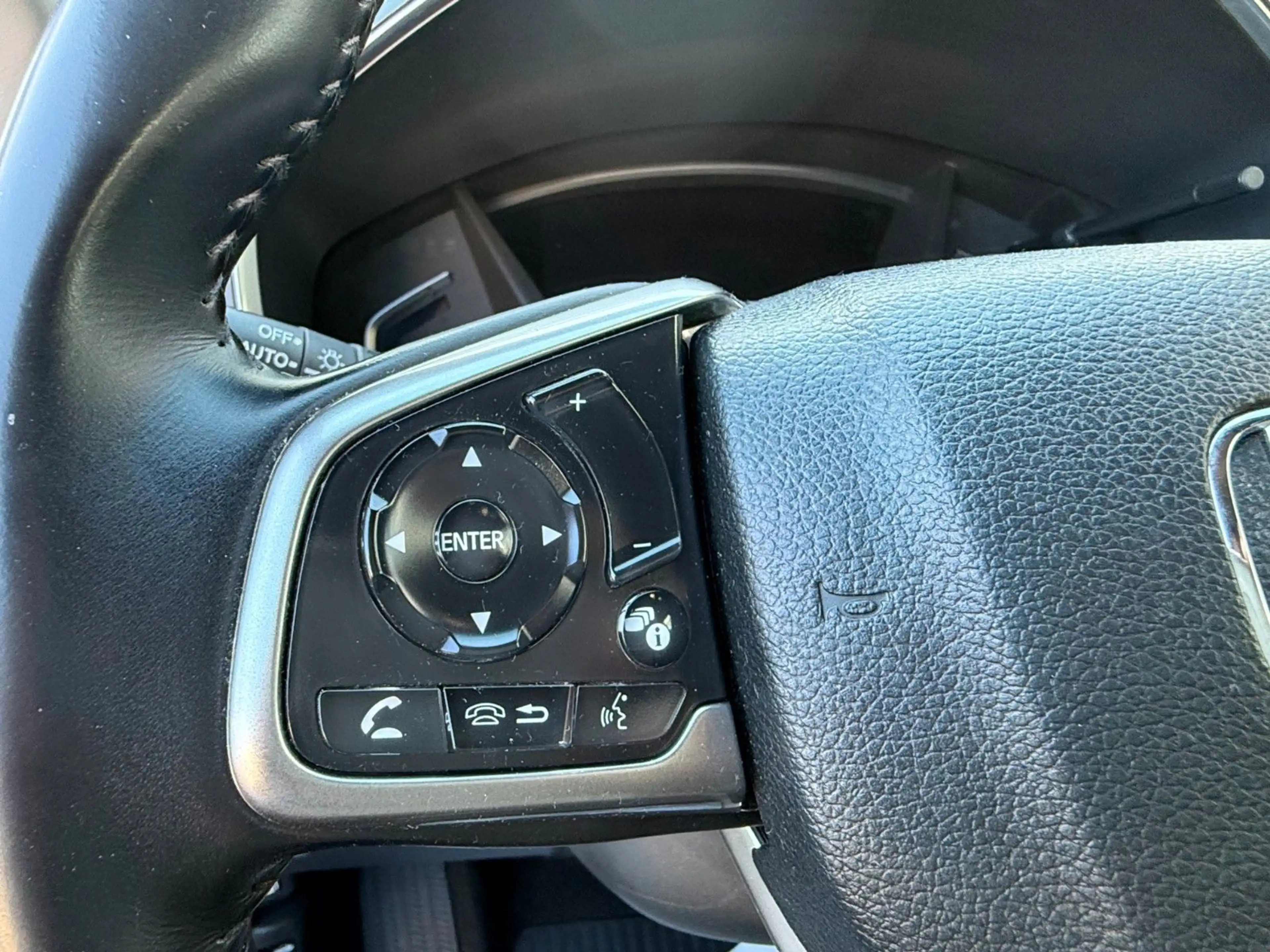 Honda CR-V 1.5 T 2WD Elegance KAMERA/KLIMA/SHZ/PDC/AHK — photo 13