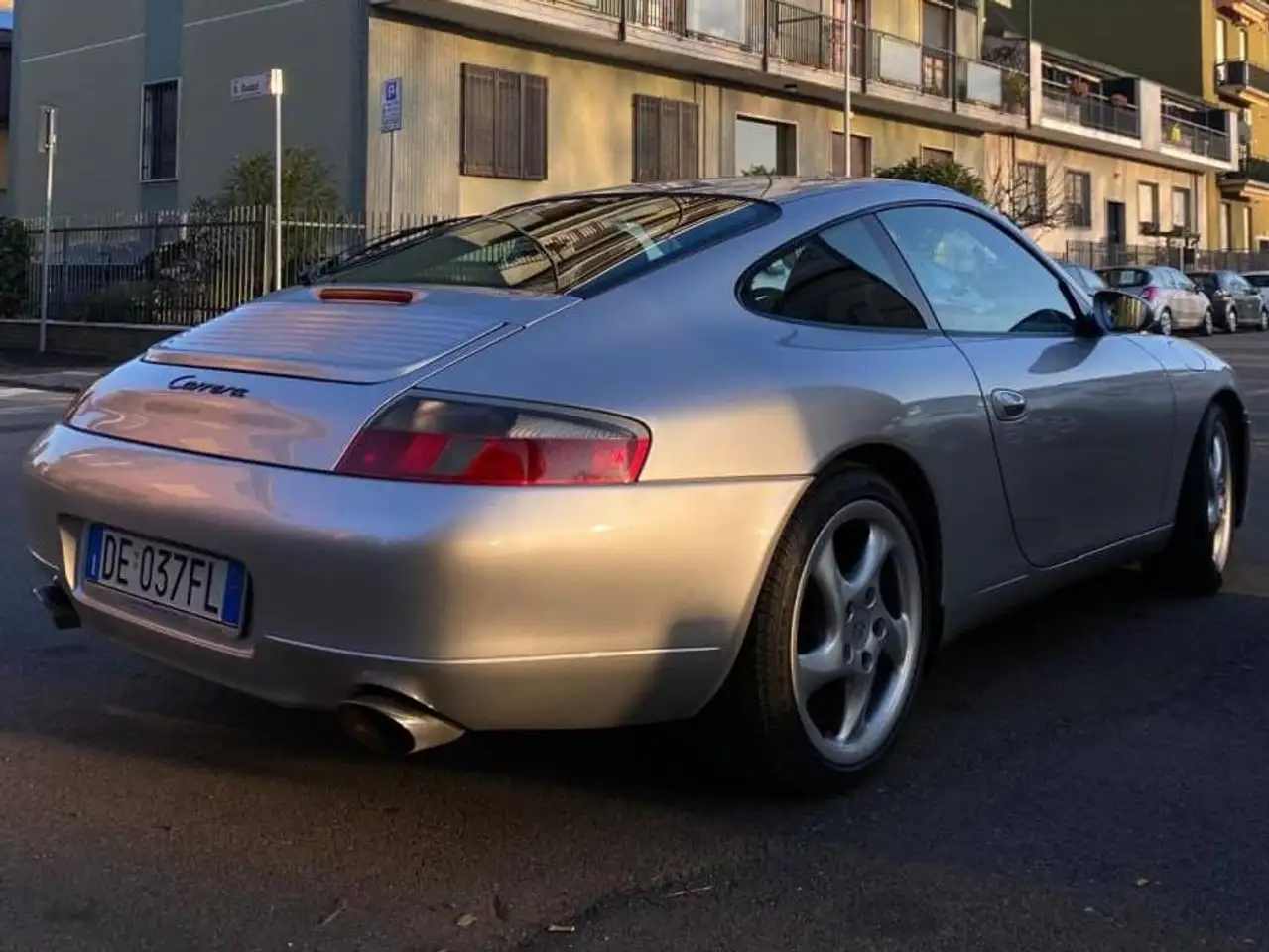 Porsche 911 IV Carrera 996 Coupe Coupe 3.4 Carrera, foto 3