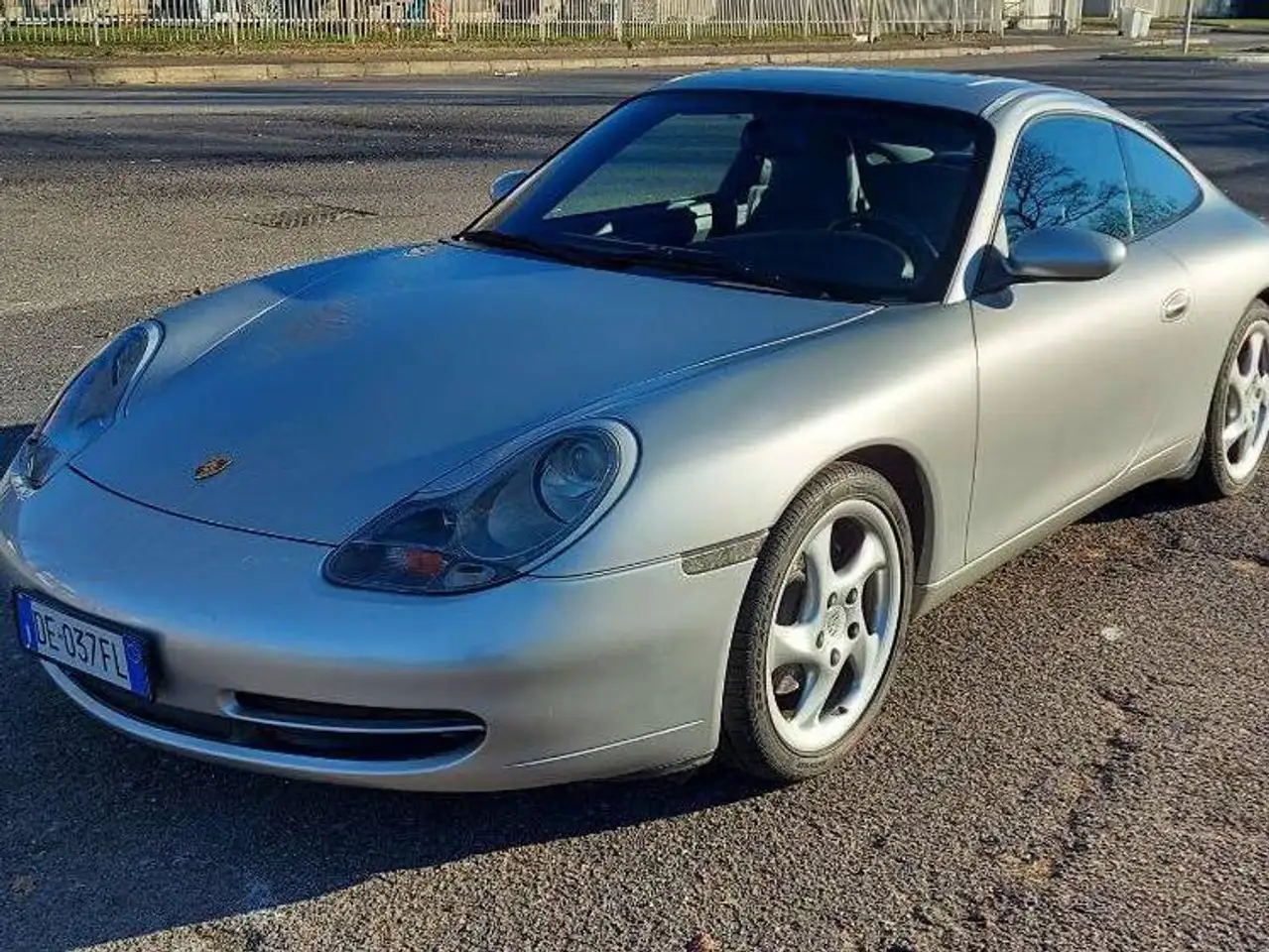 Porsche 911 IV Carrera 996 Coupe Coupe 3.4 Carrera, foto 1