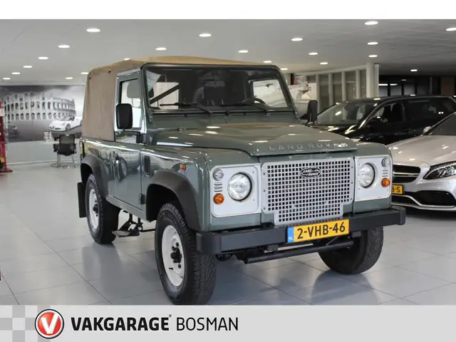 Land Rover Defender 2.4 TD Soft Top 90 / Unieke uitvoering