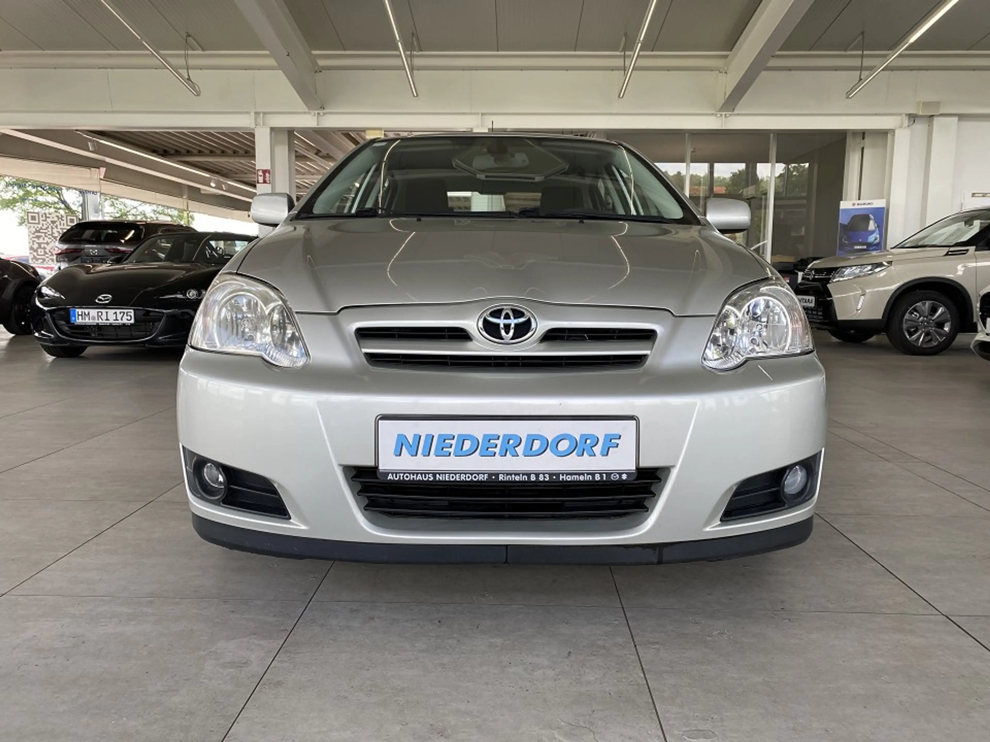 Toyota Corolla 1.4 Sol ALLWETTER KLIMAAUT. — photo 12