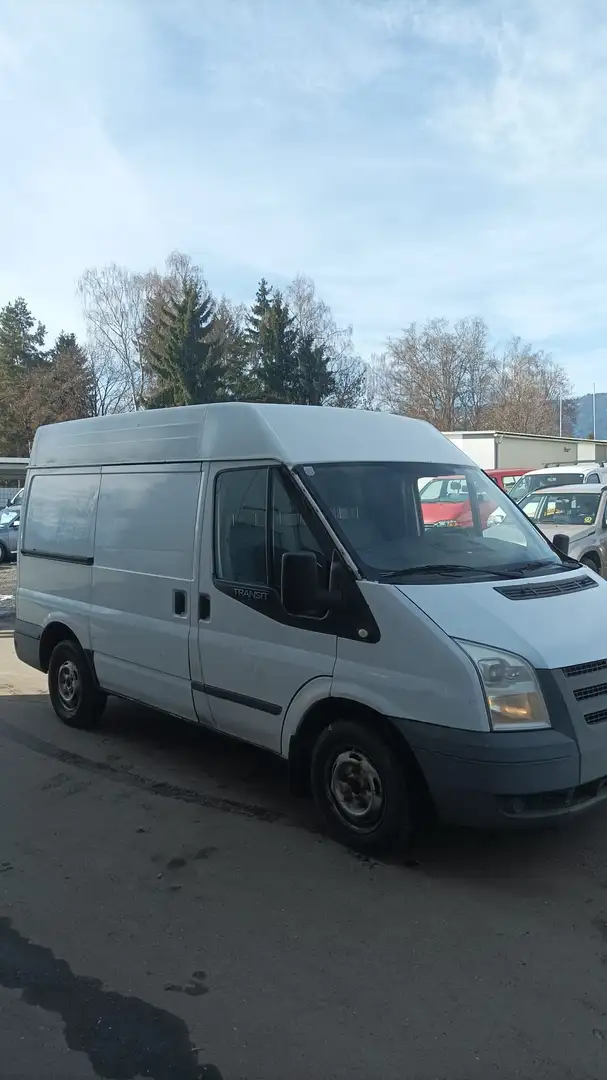 Ford Transit Bus - 1