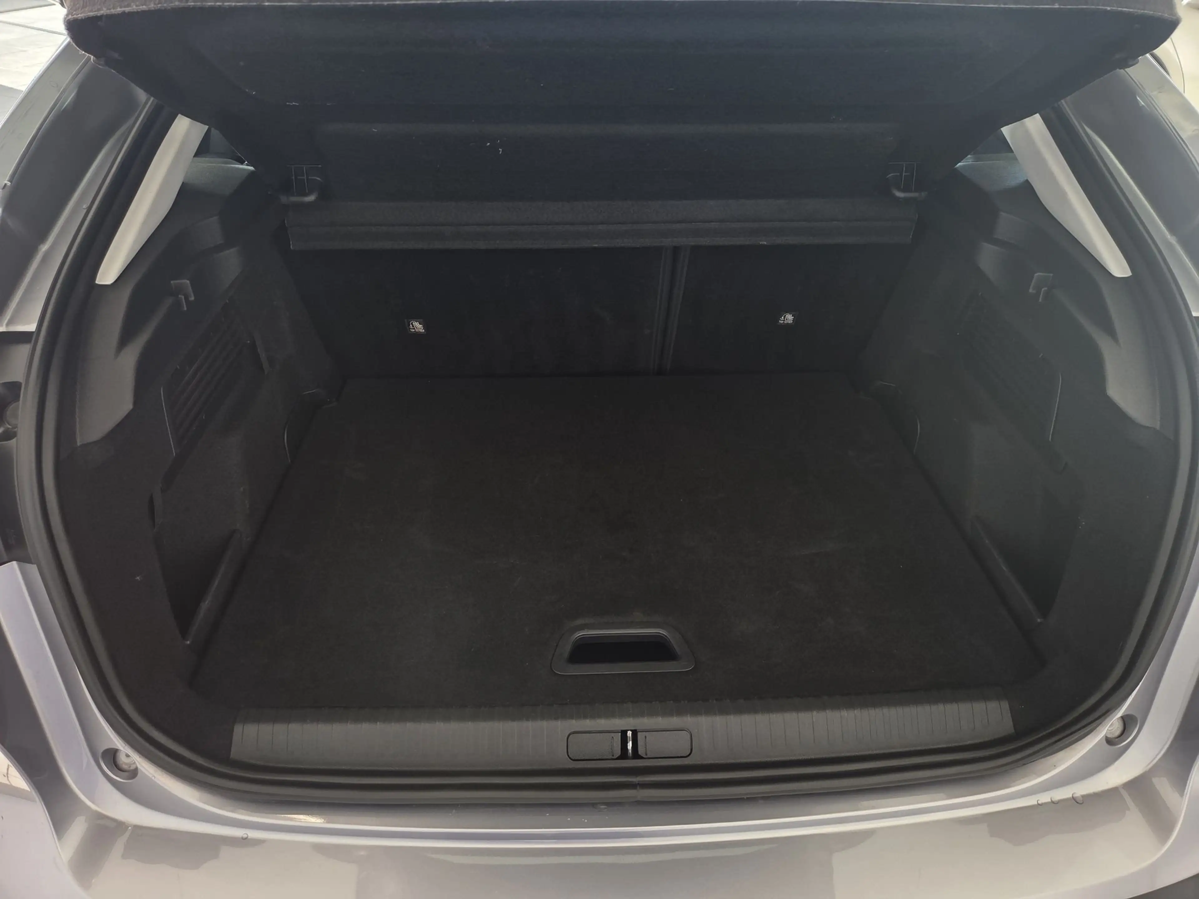 Citroen C4 Apple carplay & Android - DAB radio - Camera - LED Lights - Auto airco — photo 9