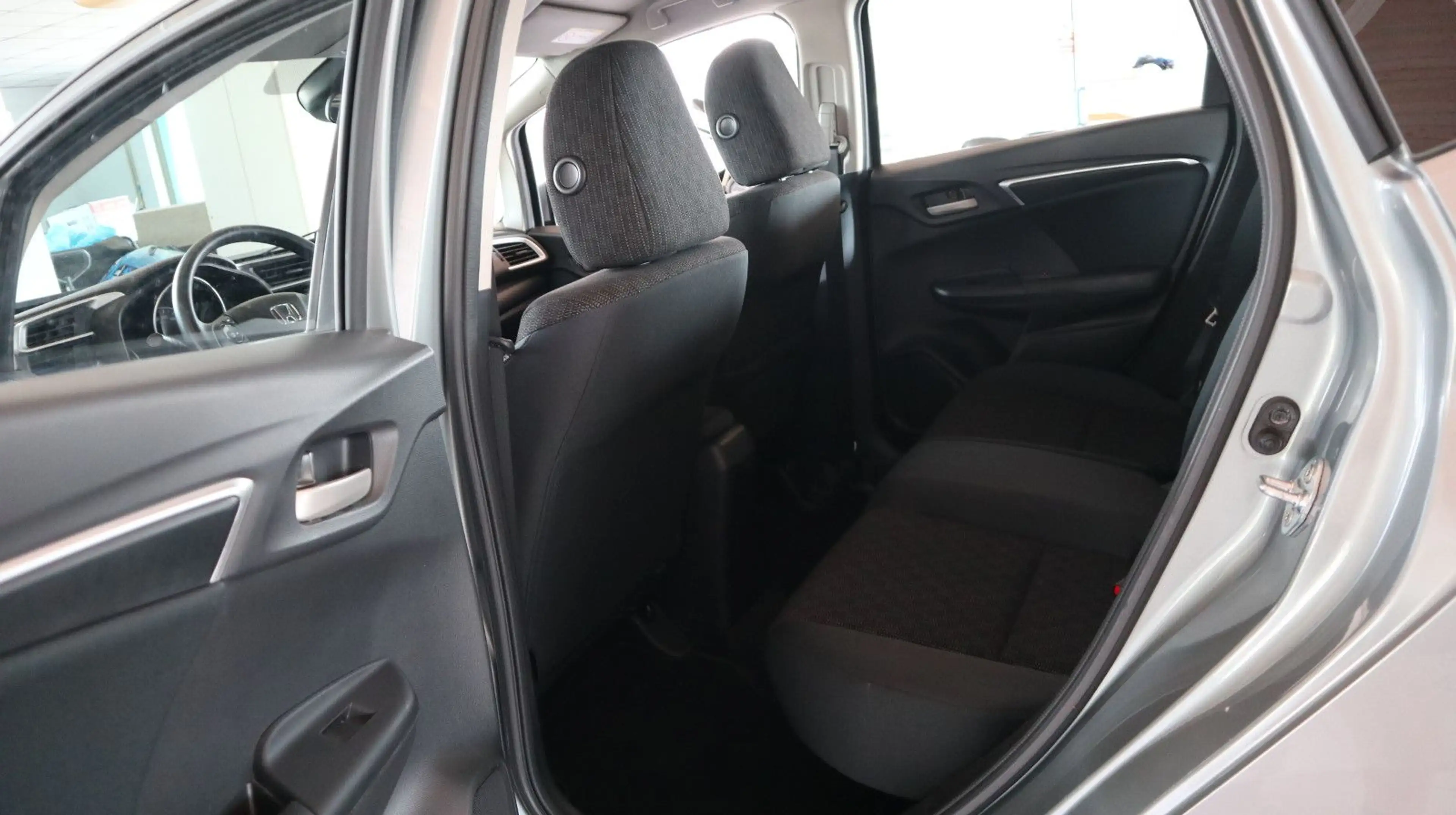 Honda Jazz Comfort*AUTOMATIK*SHZ*FREISPRECH*PDC V+H* — photo 12