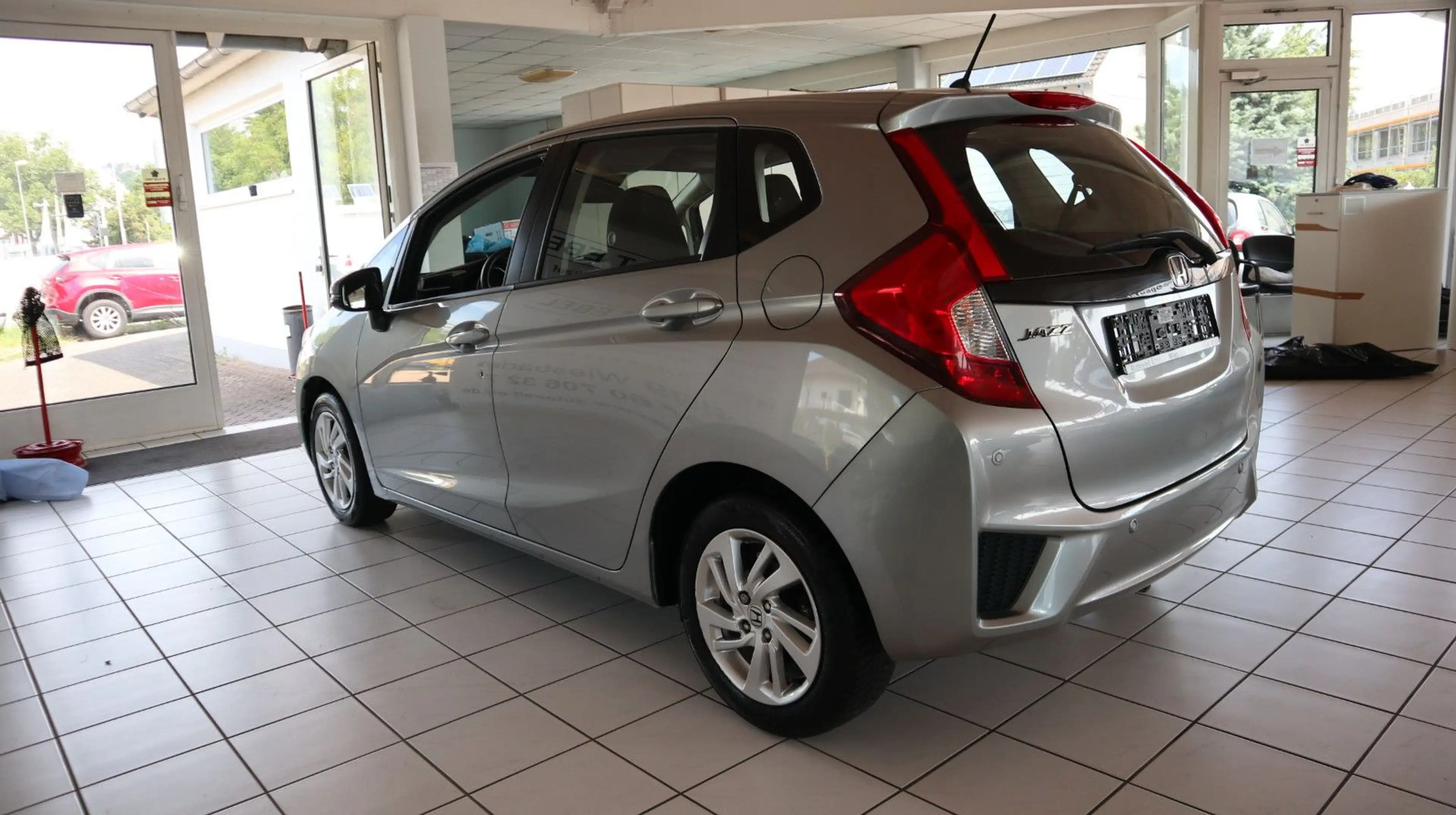 Honda Jazz Comfort*AUTOMATIK*SHZ*FREISPRECH*PDC V+H* — photo 6