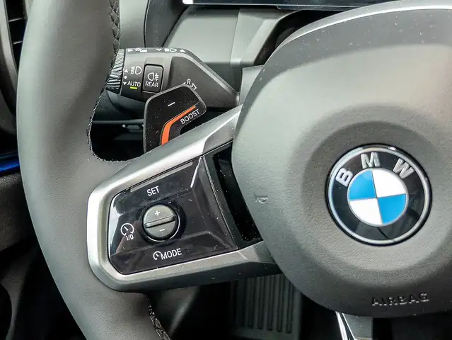 BMW X3 view 10