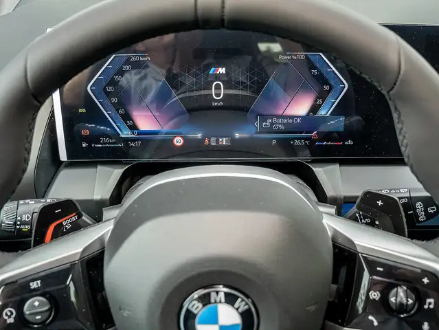 BMW X3 view 9