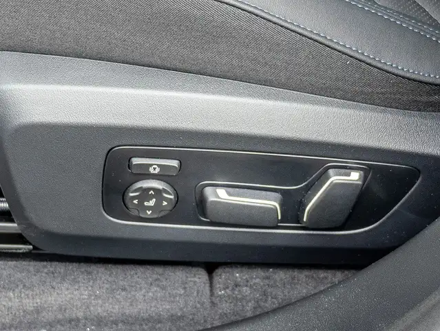 BMW X3 view 13