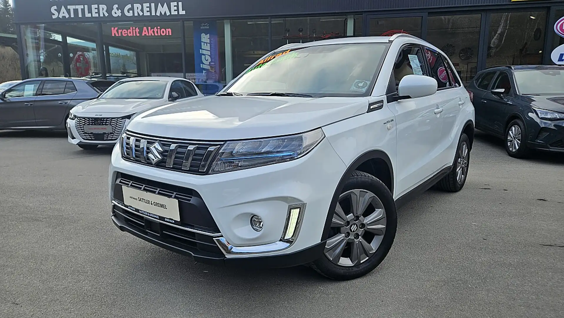 Suzuki Vitara 1,5 Hybrid ALLGRIP 6AGS shine**AHV** Weiß - 1