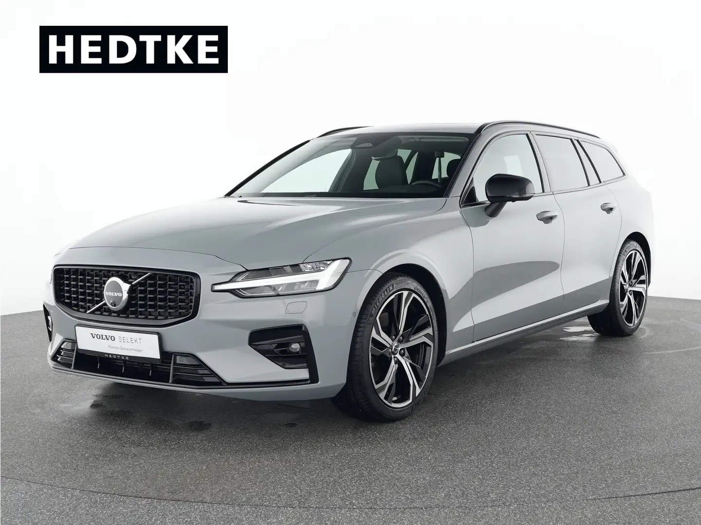 Volvo V60 B4 Benzin Geartronic Plus Dark 19"+PANO+360° Grau - 1