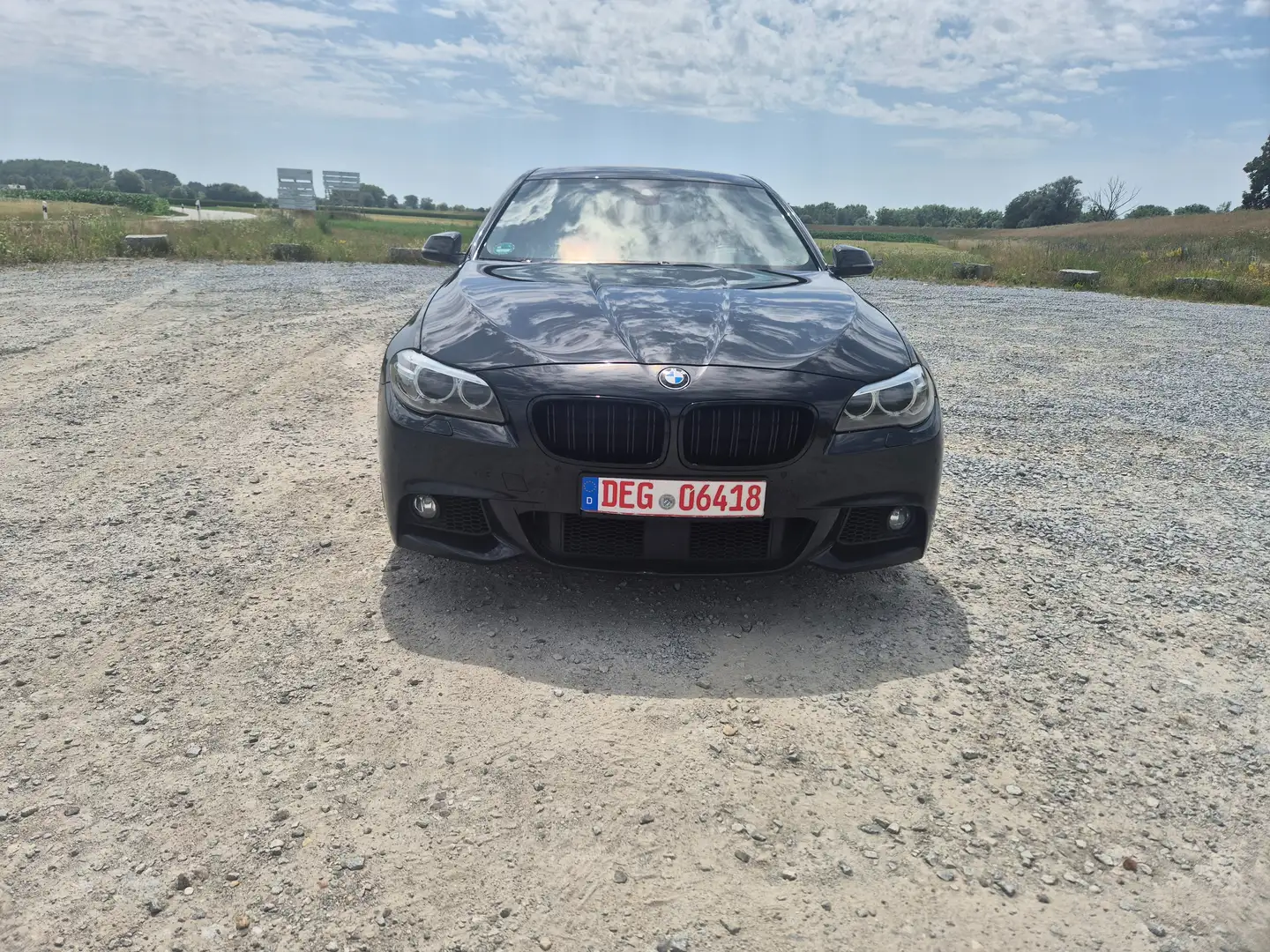 BMW 520 520 DIESEL LUXURY XENON NAVI LEDER M-PAKETOPTIK Schwarz - 1