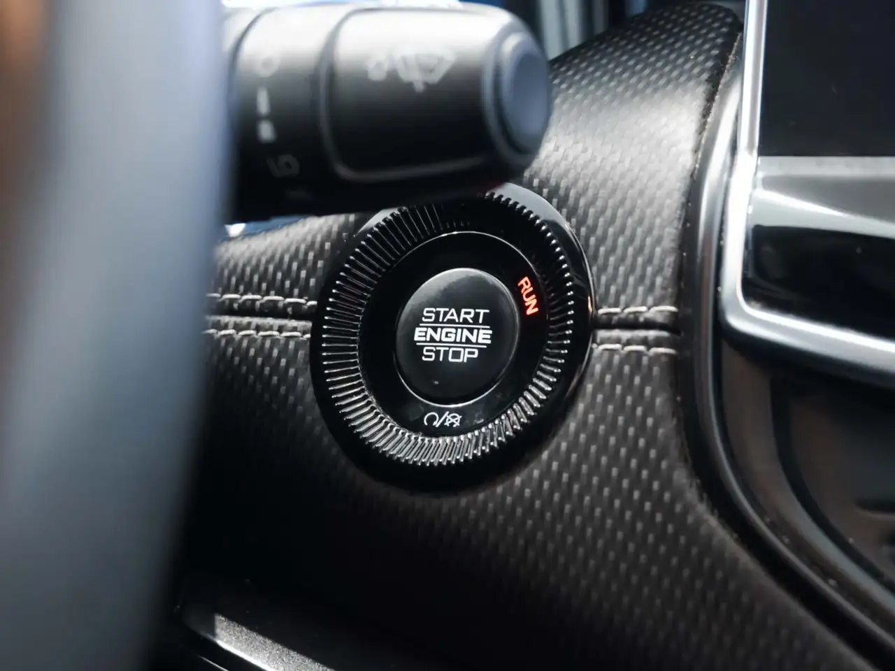 Jeep Compass photo Jeep Compass