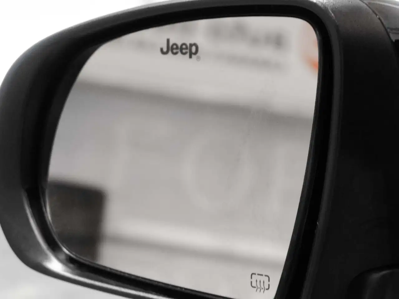 Jeep Compass photo Jeep Compass