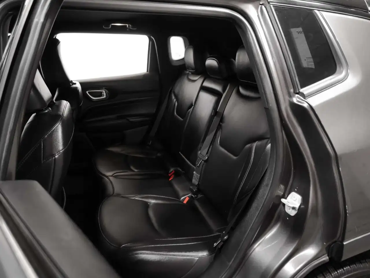 Jeep Compass photo Jeep Compass