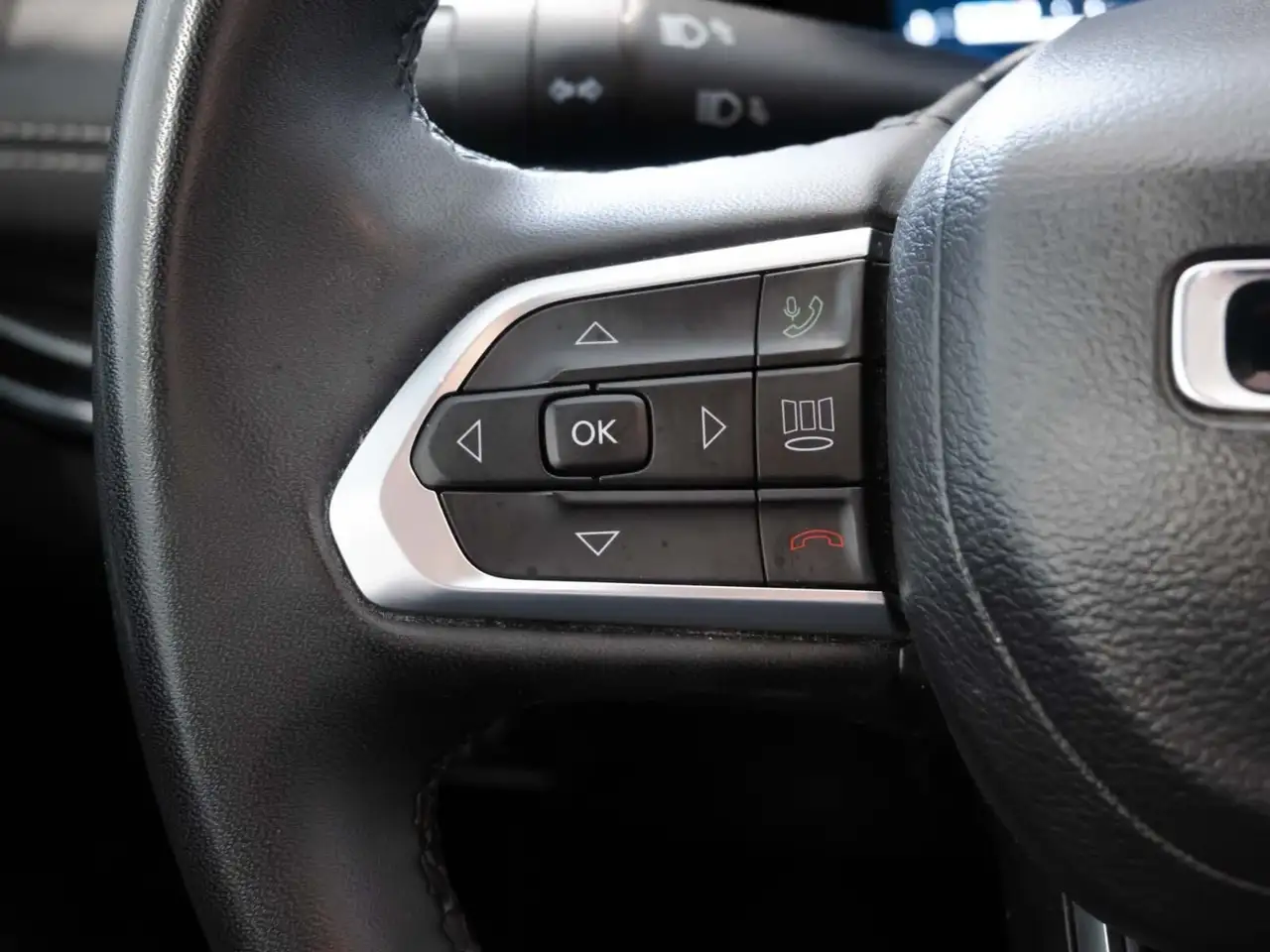 Jeep Compass photo Jeep Compass
