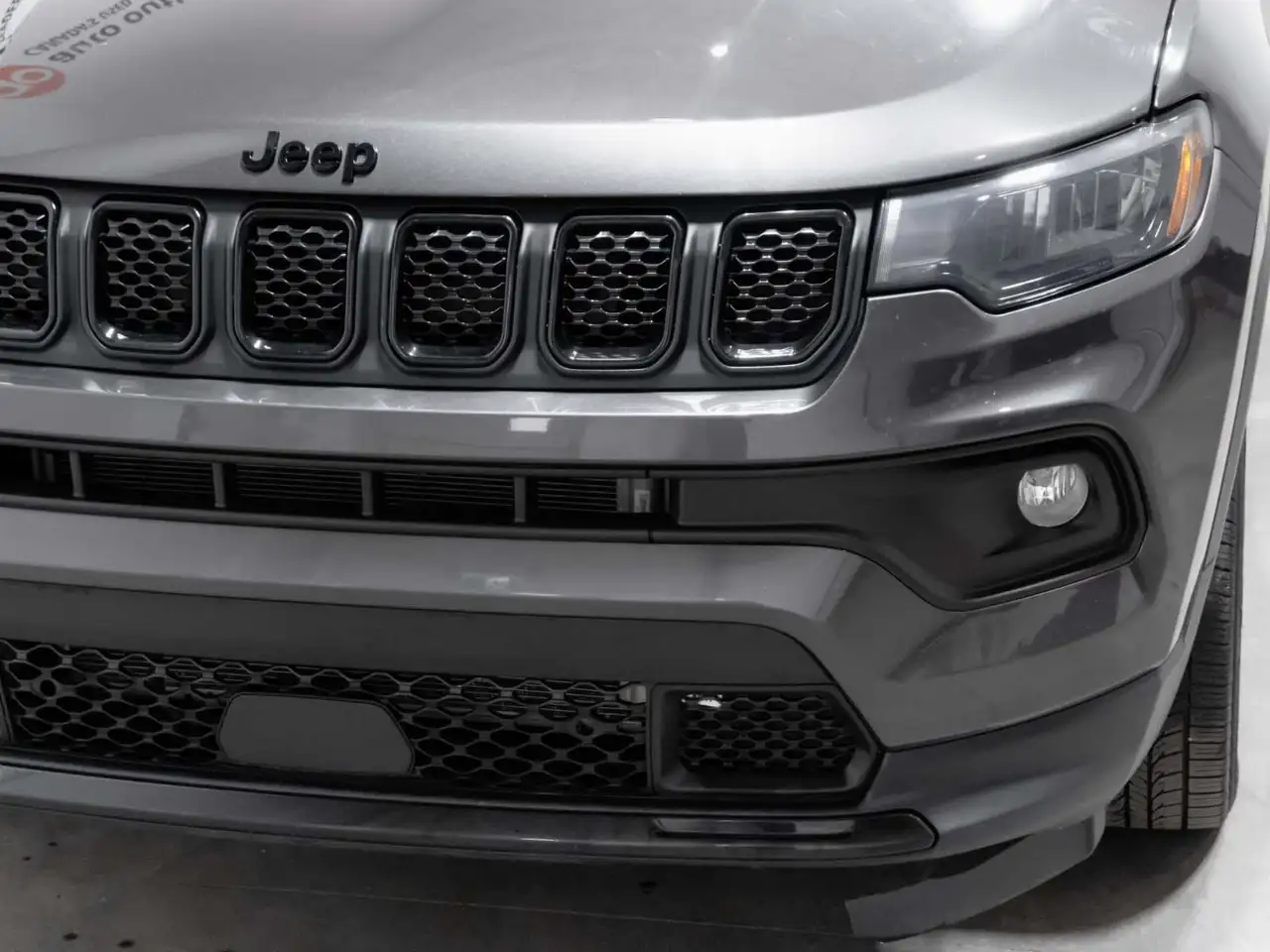 Jeep Compass photo Jeep Compass