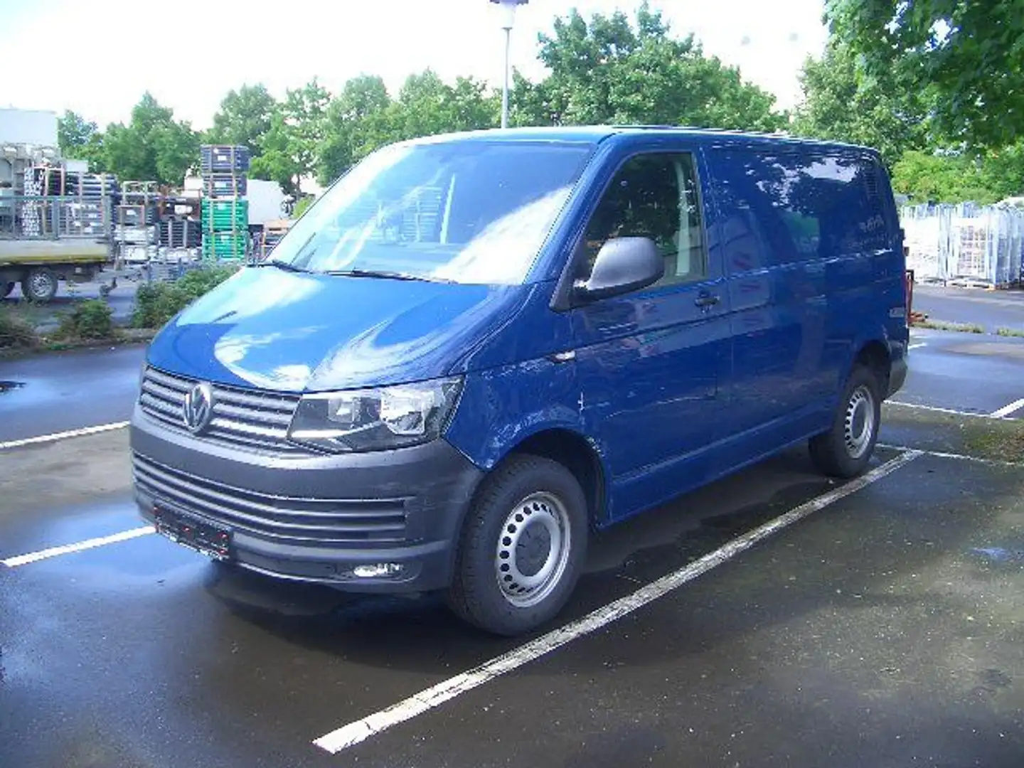 Volkswagen T6 Transporter Kasten2,0TDI m. Schäden/Klima/PDC Blau - 1