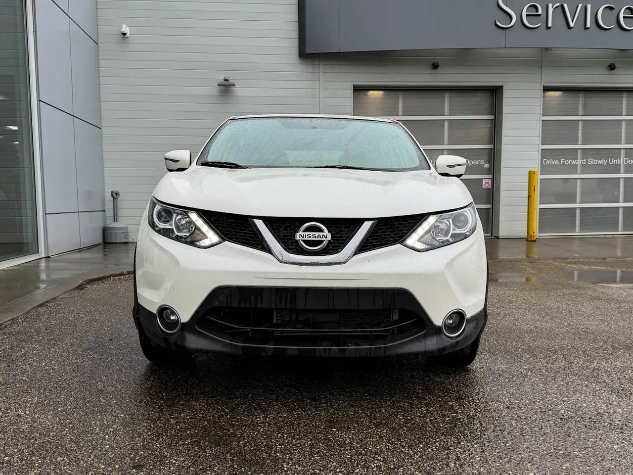Nissan Qashqai снимка Nissan Qashqai