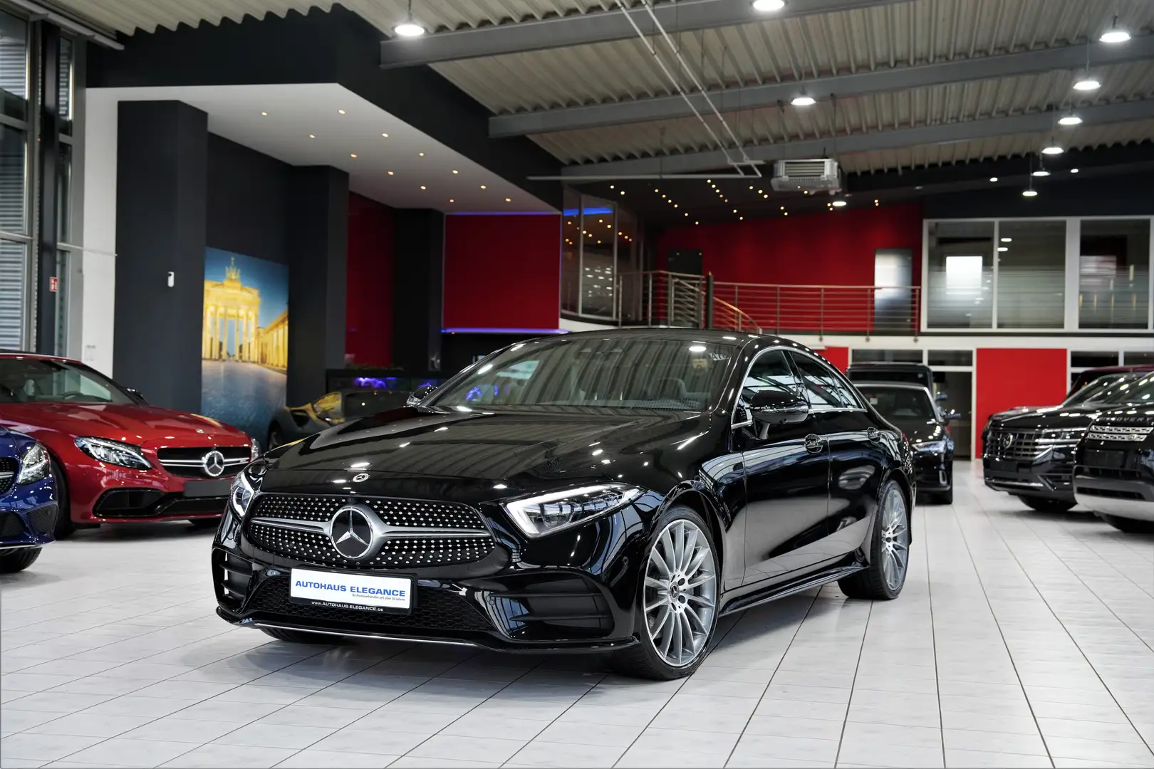 Mercedes-Benz CLS 350 d 4Matic *AMG-LINE*MULTIBEAM-LED*20"LM*1HD Zwart - 1