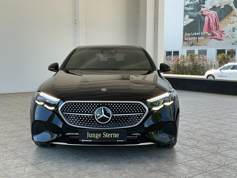 Mercedes-Benz E 200 E 200 Avantgarde/Distronic/Kamera/Pano.-Dach Navi — photo 2