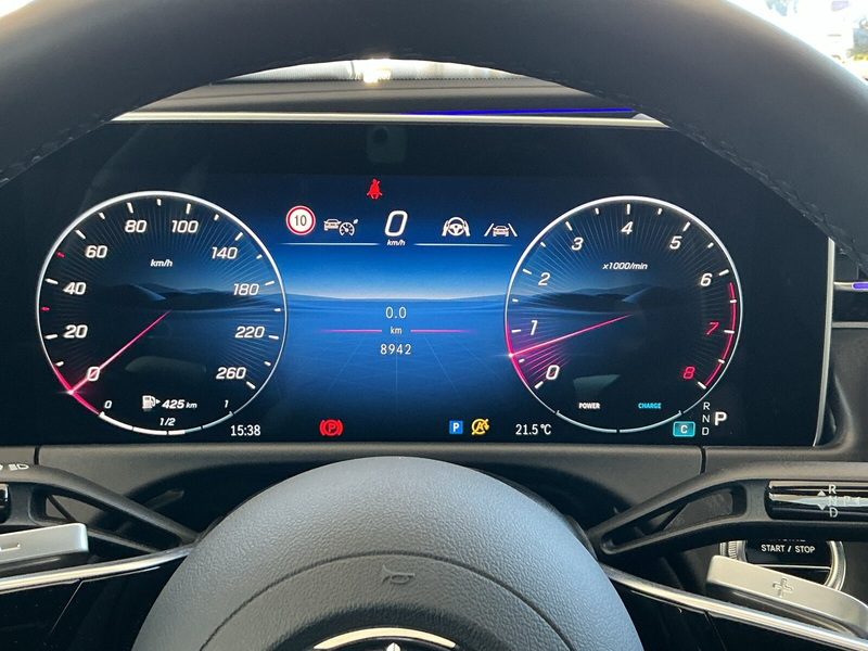 Mercedes-Benz E 200 E 200 Avantgarde/Distronic/Kamera/Pano.-Dach Navi — photo 12