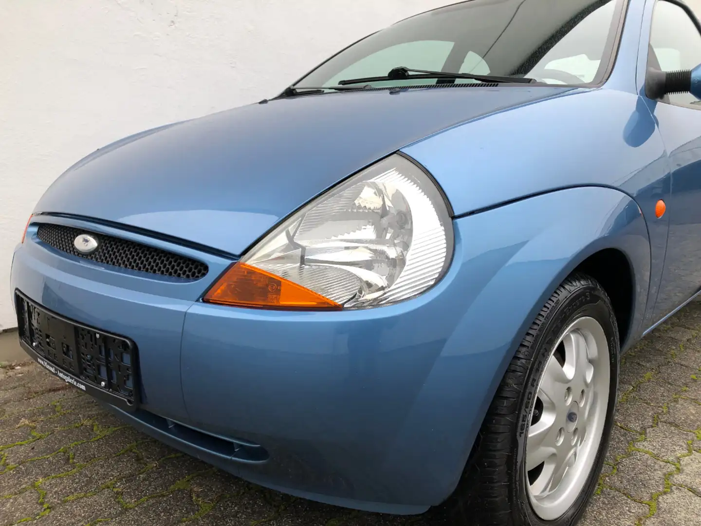 Ford Ka/Ka+ Ka 1,3 Futura Klima/CD/LM/TÜV NEU/UNFALLFREI... Blau - 2