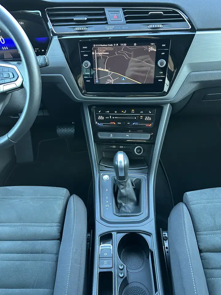 Volkswagen Touran 2.0 TDI DSG IQ-DRIVE NAV+LED+KAM+ACC+VC 11