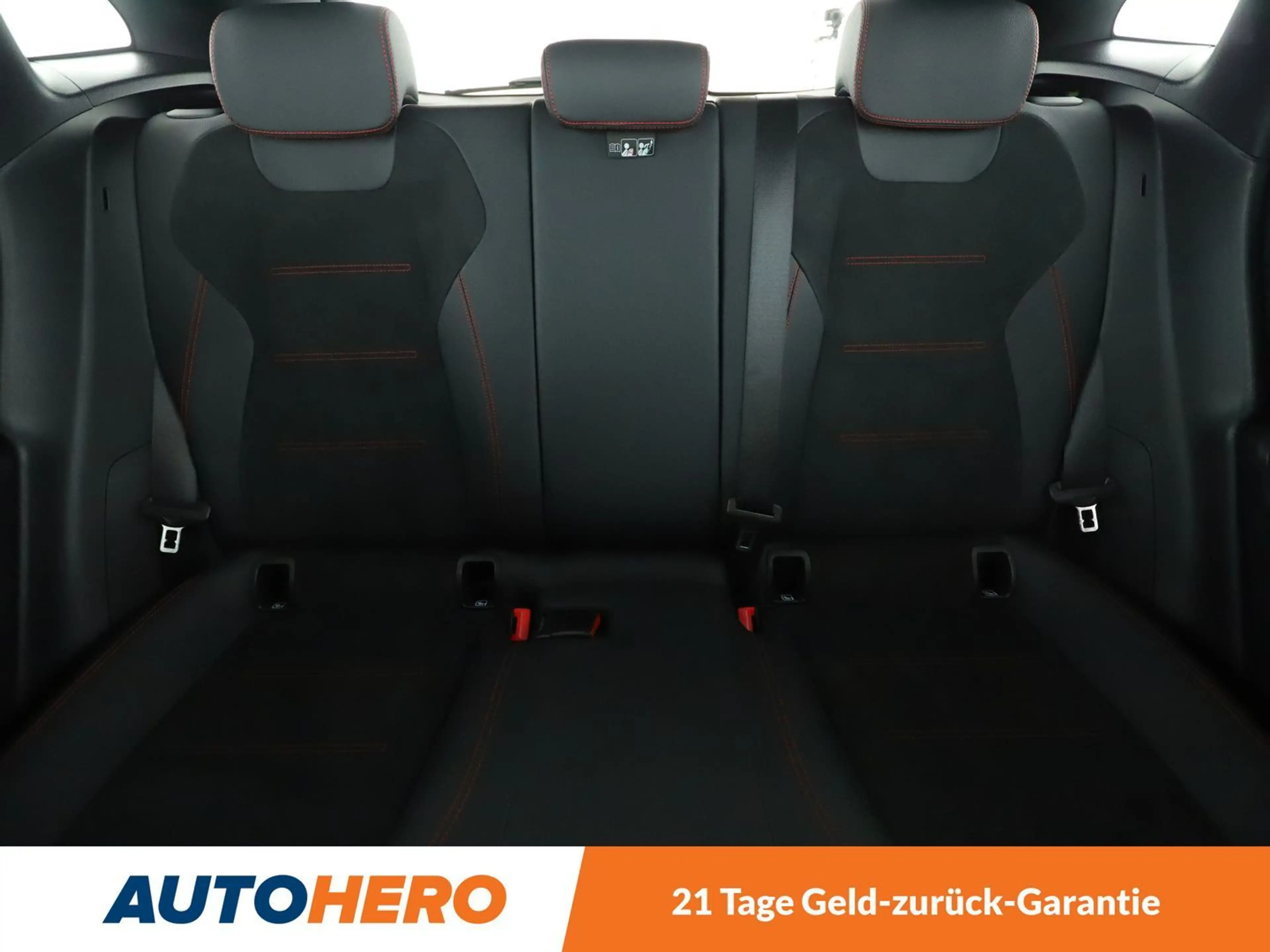 Mercedes-Benz GLA 35 AMG AMG 4Matic Aut.*LED*NAVI*ACC*CAM*PDC*SHZ*AHK*PANO* — photo 15