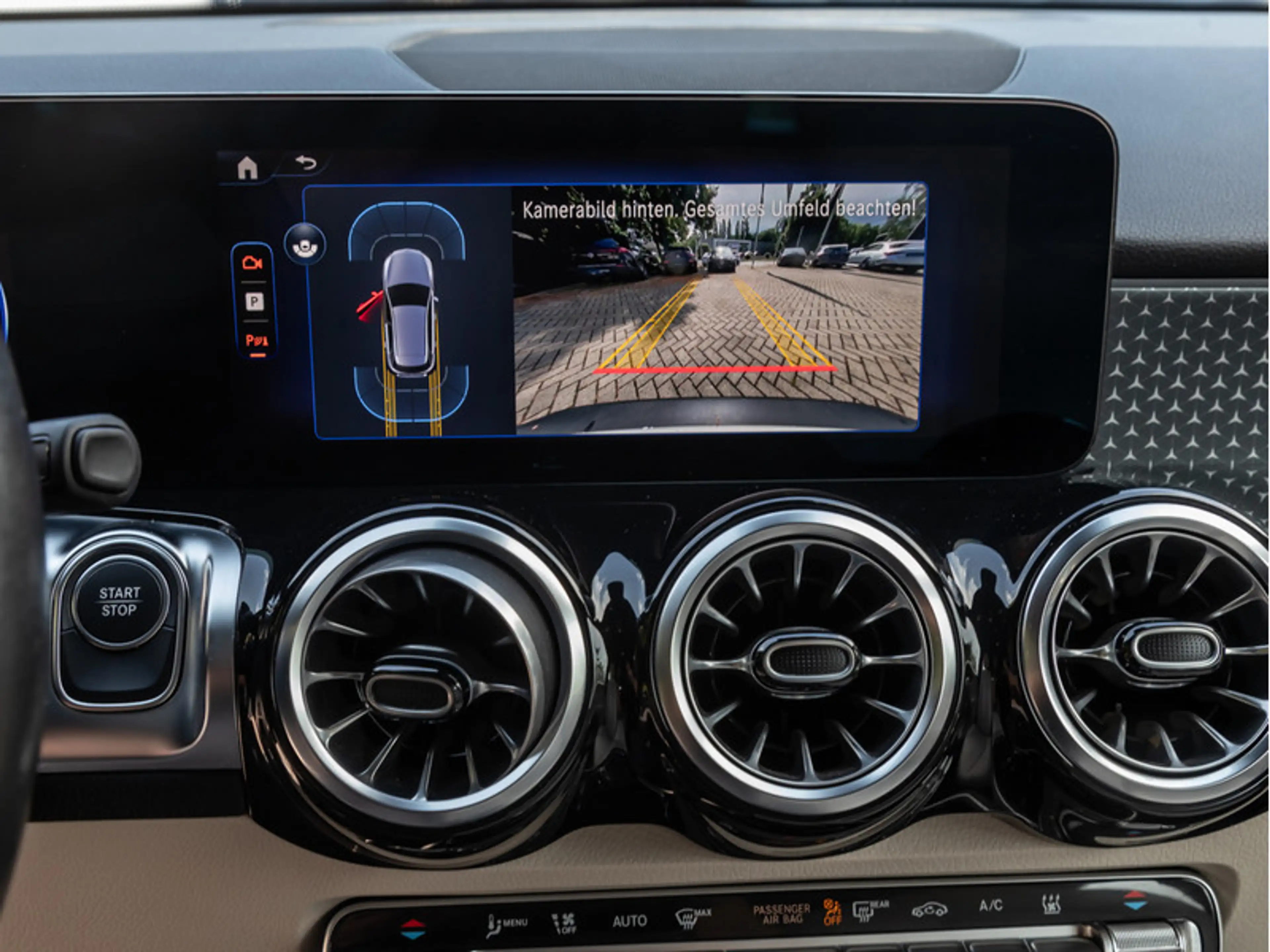 Mercedes-Benz EQB 350 4M Progressive/LED/Cam/AHK/Totw/Beige/18 — photo 15