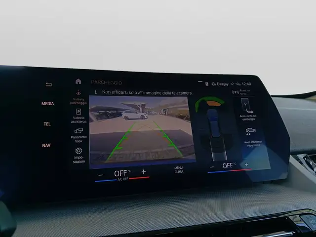 BMW X1 view 14