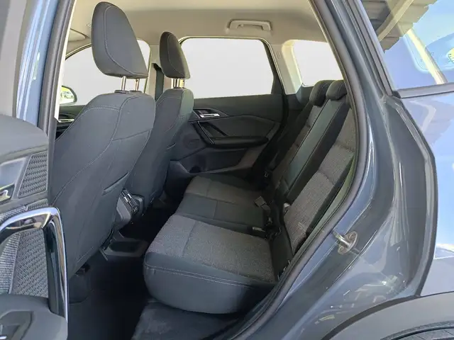 BMW X1 view 9