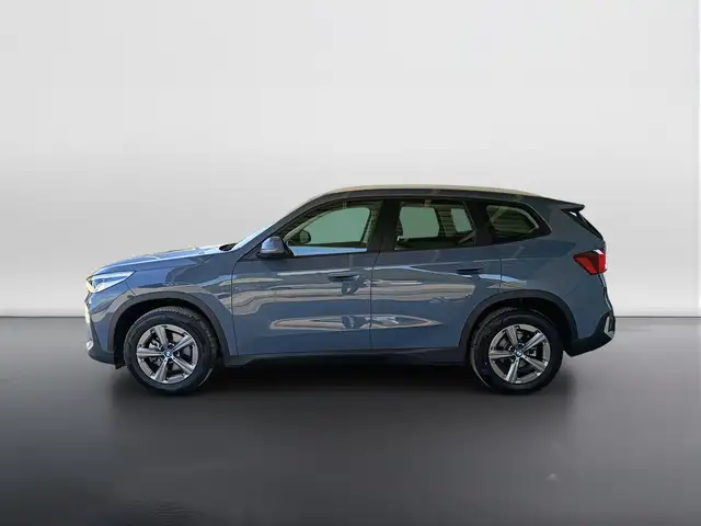 BMW X1 view 6