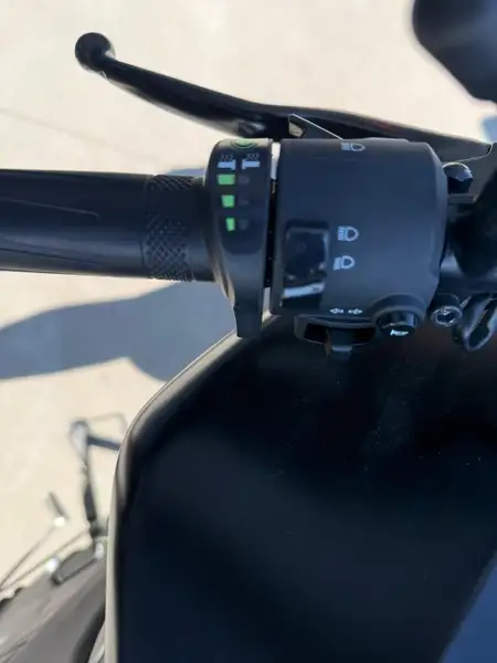 Yamaha MT-125 - foto 6